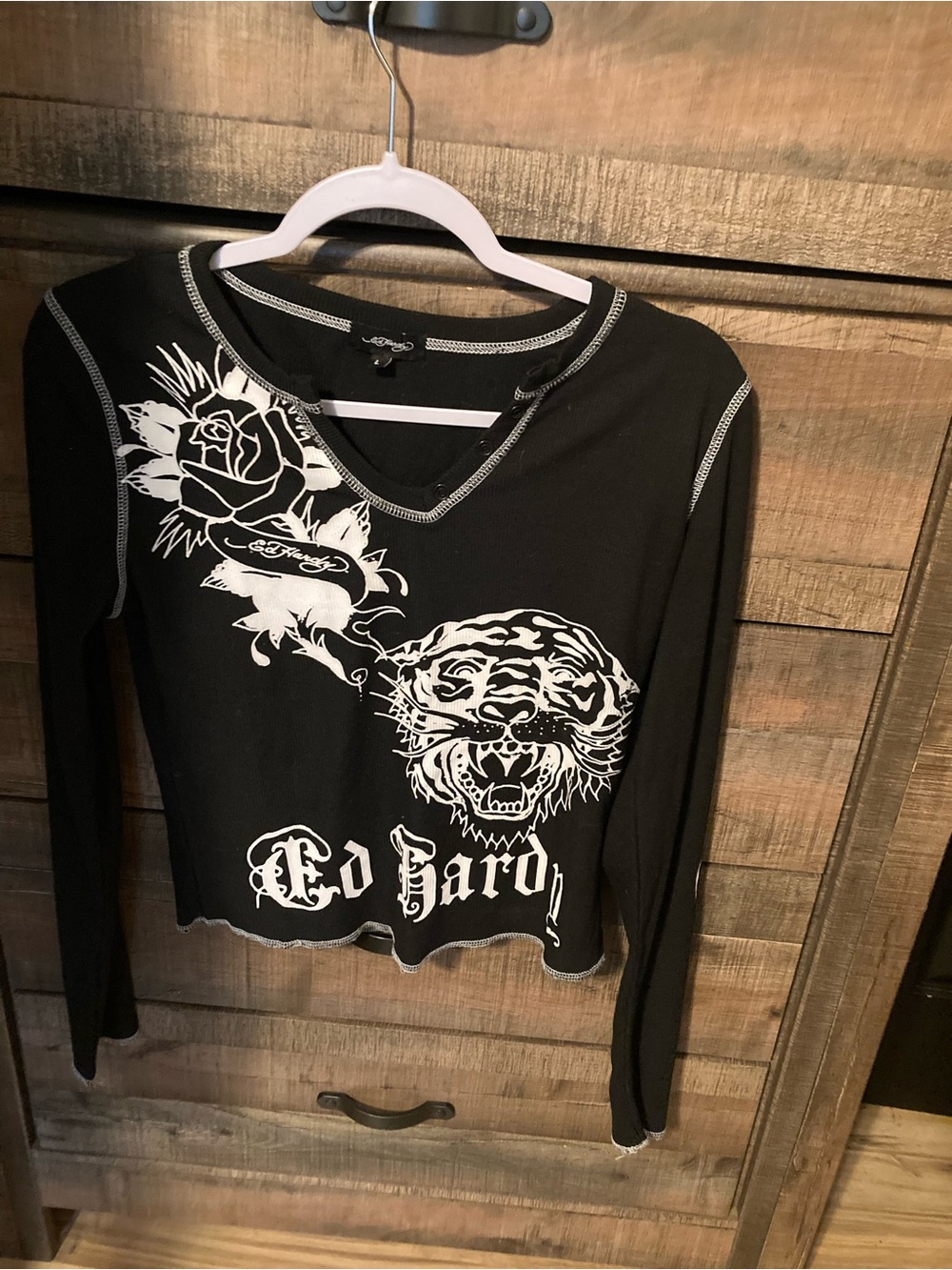 Y2K Ed Hardy Black Long-Sleeve V-Neck Tee with White Tiger & Rose Graphic